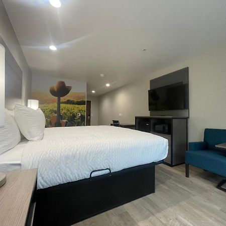 Готель Clarion Pointe Форт-Ворт Екстер'єр фото