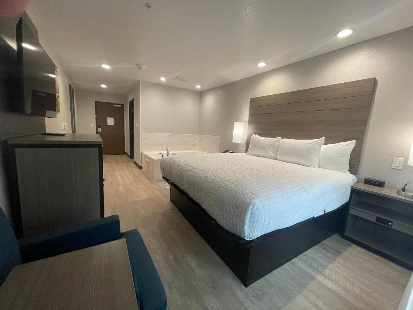 Готель Clarion Pointe Форт-Ворт Екстер'єр фото