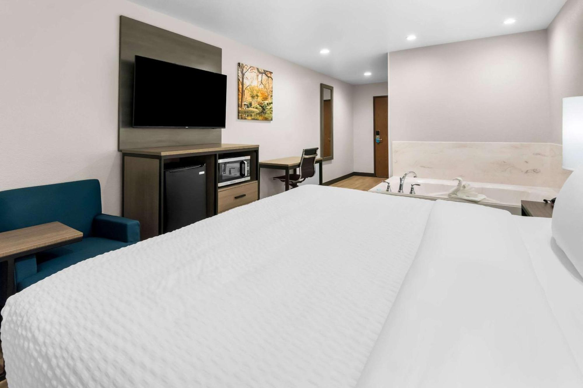Готель Clarion Pointe Форт-Ворт Екстер'єр фото